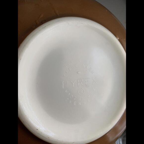 PYREX 444 Early American Cinderella Nesting Mixing Bowl 4 Qt Brown Gold Vintage - Picture 9 of 15